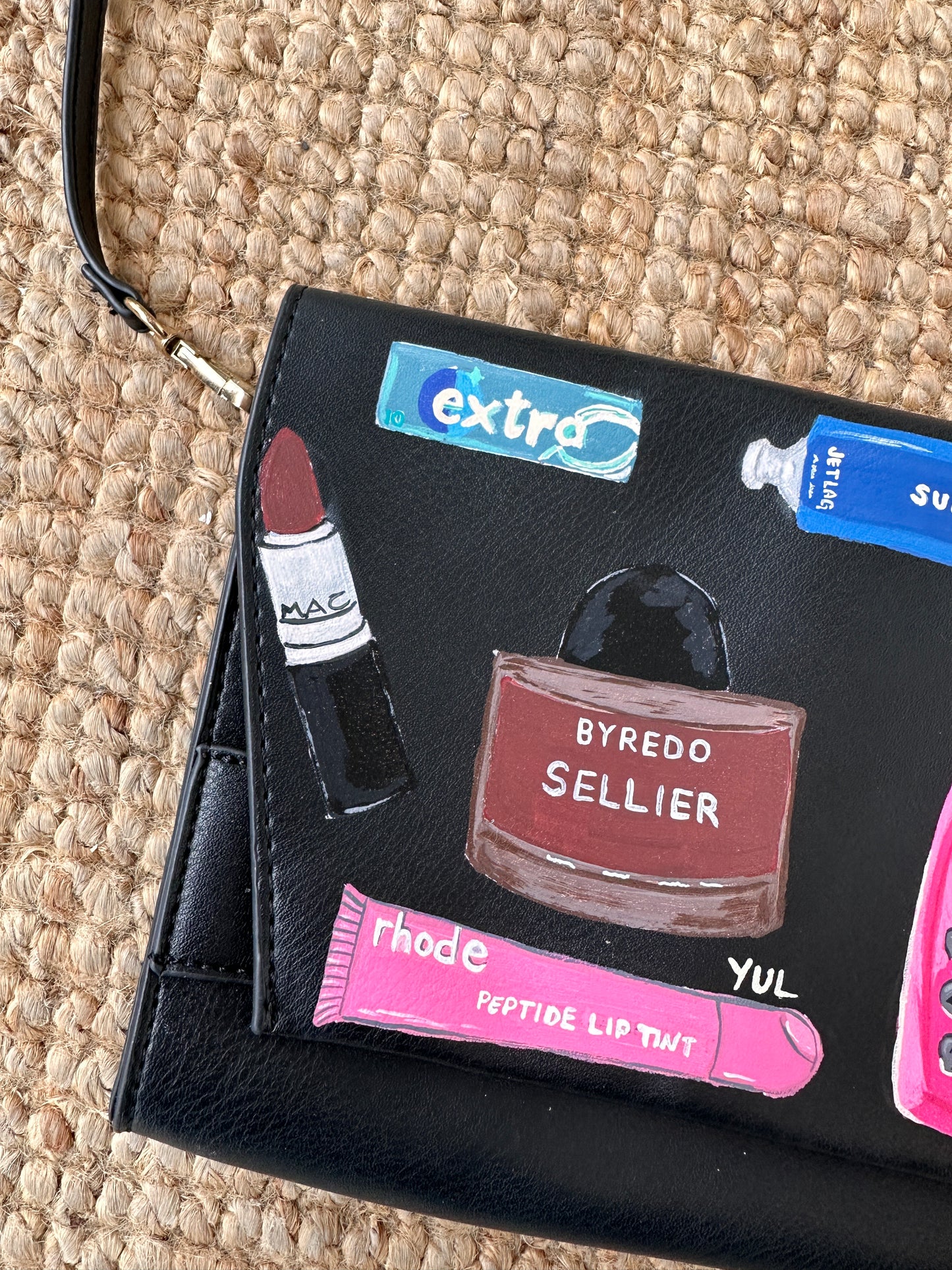 What's In My Bag / Black Crossbody